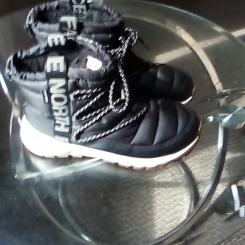 North face boots